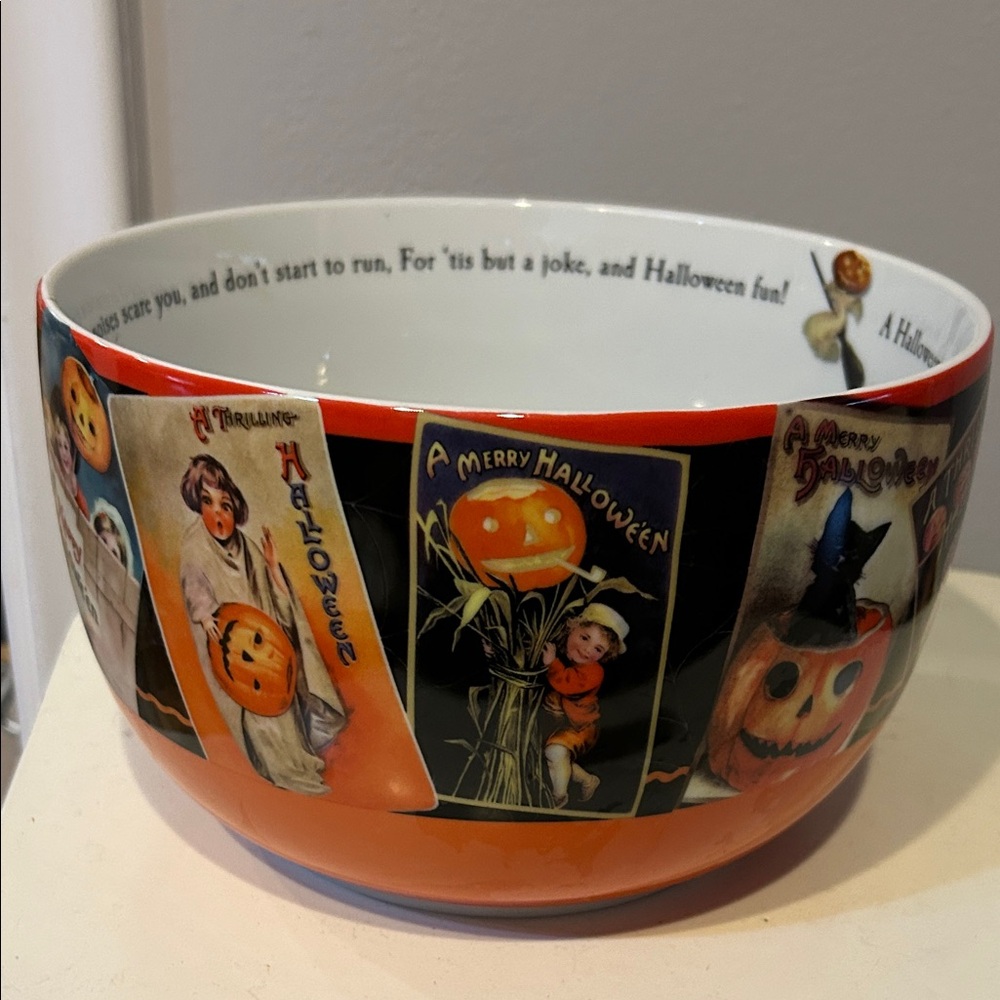 Large heavy  Halloween black cat pumpkinThemed Bowl Victorian Trading Company